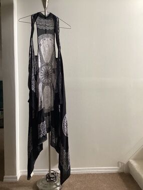 Long handkerchief vest